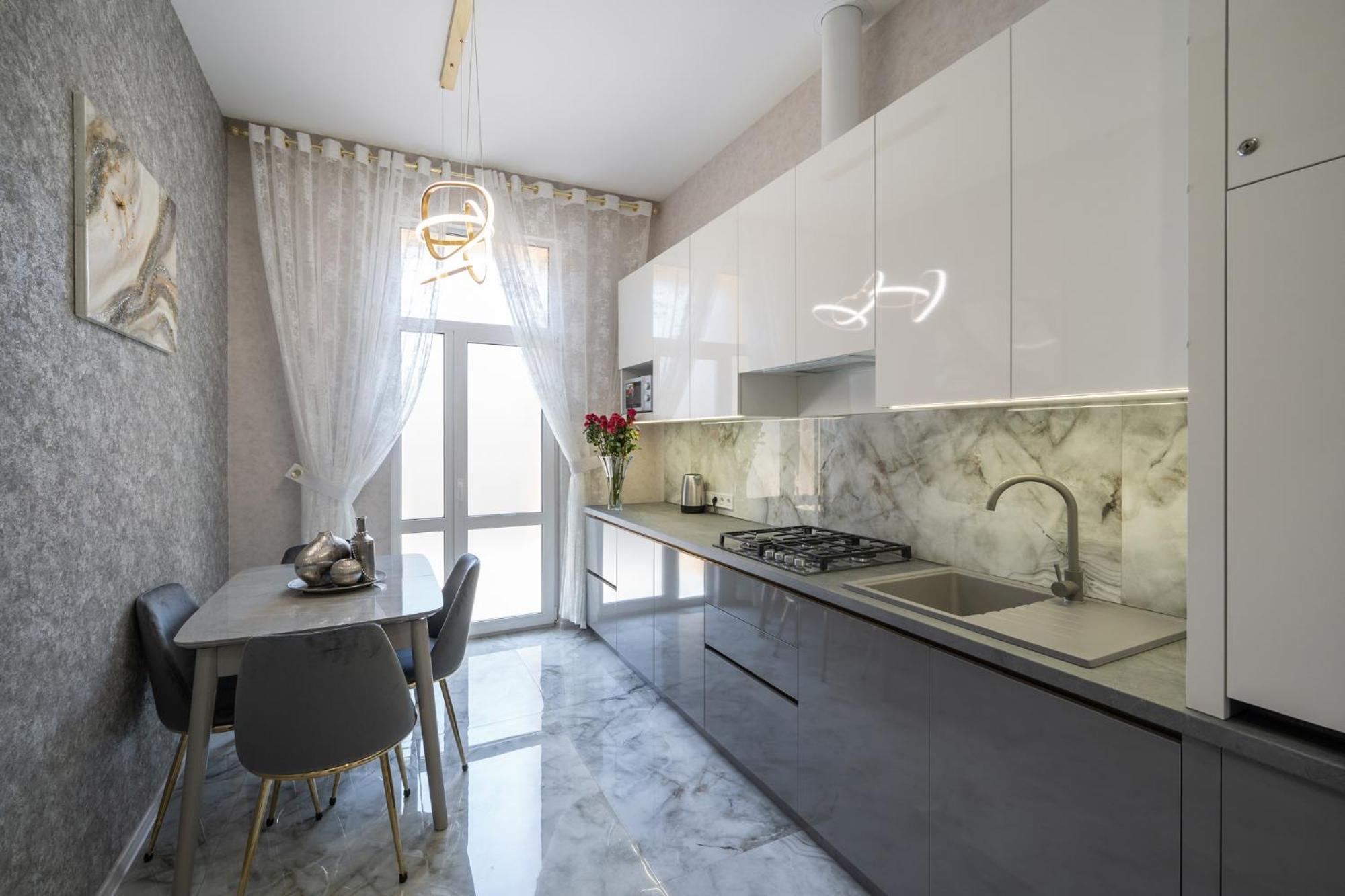 Rynok Square City Center Two Bedroom Apartment! Lviv Kültér fotó